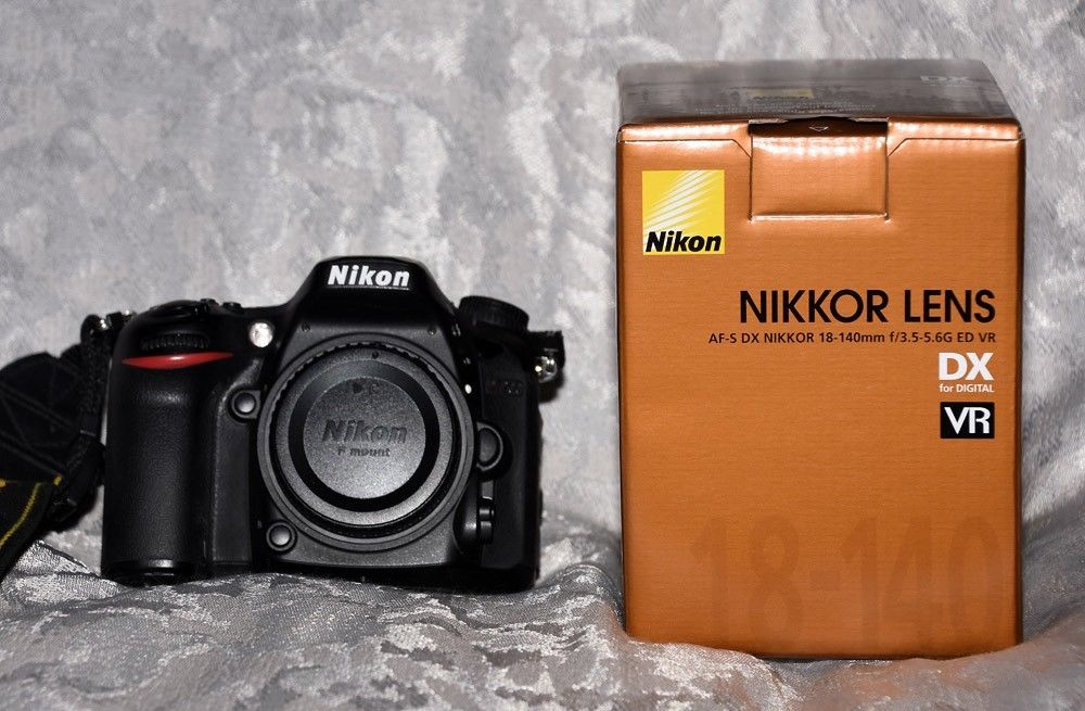 Nikon D7200 digitale Spiegelreflexkamera + Nikkor 18-140 mm 1:3,5-5,6 VR (neu)