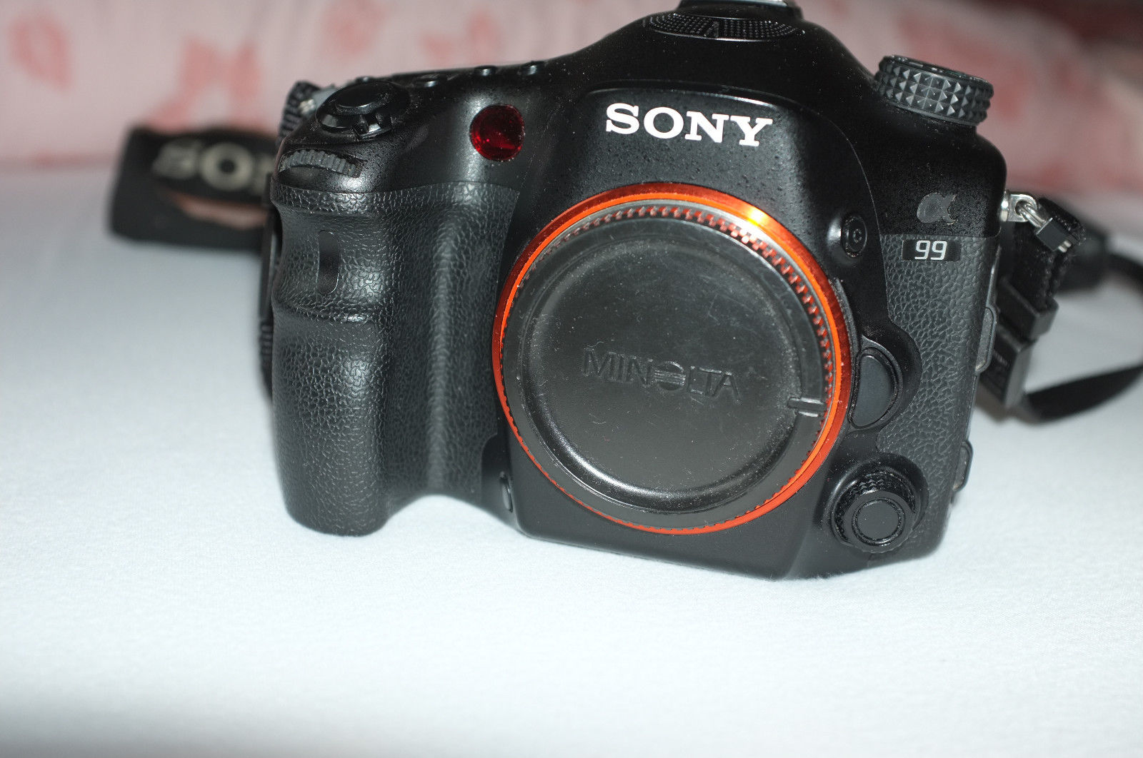 Sony Alpha SLT-A99V 24.3 MP SLR-Digitalkamera - Schwarz (Nur Gehäuse)