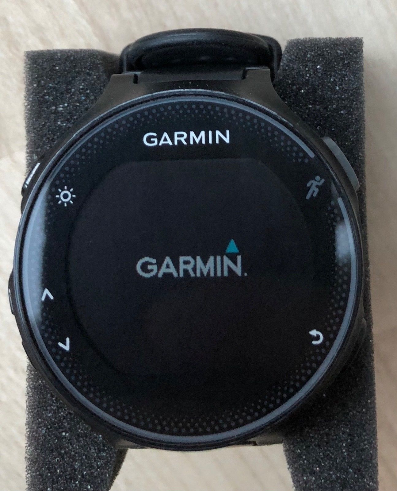 Garmin Forerunner 235 WBHR GPS Läuferuhr black/grey