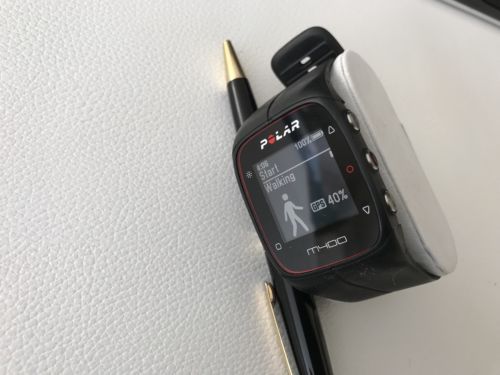 POLAR M400 - Pulsuhr - GPS Laufuhr - Trainingscomputer - schwarz