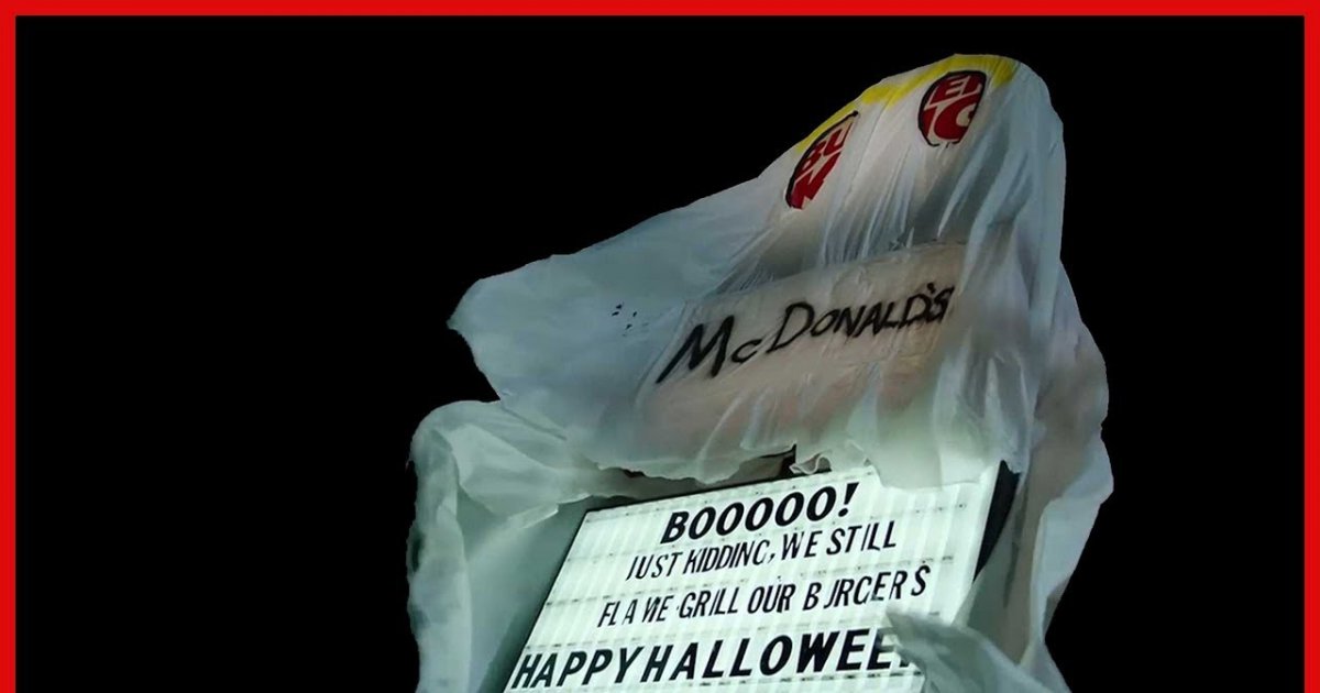 BURGER KING VS MC DONALD'S HALLOWEEN PRANK!